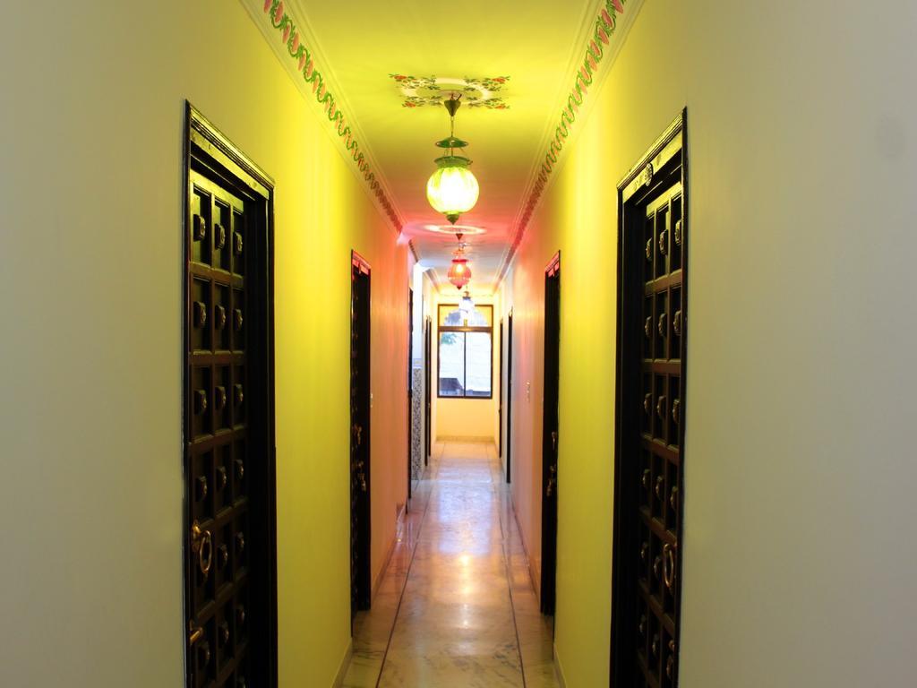 Hotel Mahima Palace Udaipur Kültér fotó